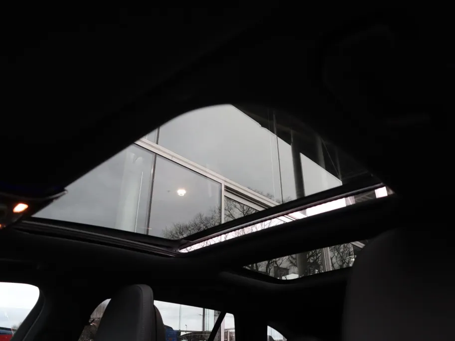 Mercedes-Benz C-Klasse Estate 300 e Business Solution AMG