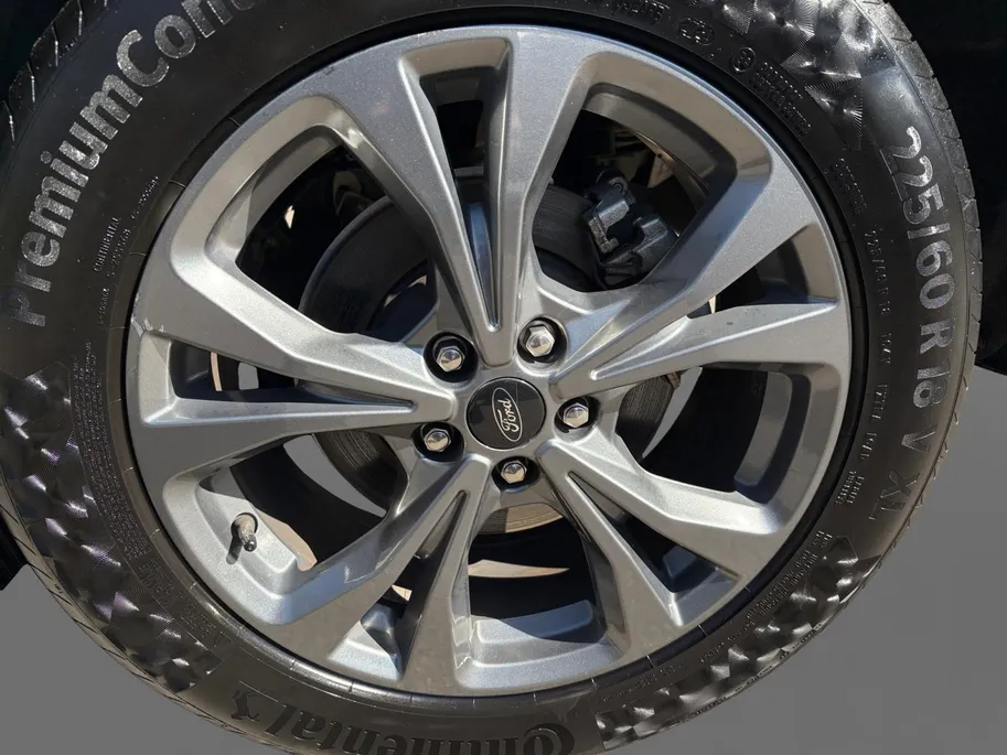 Ford Kuga 2.5 PHEV ST-Line 225PK | Head Up Display | Adaptieve Cruise Control | Winter Pack | LED | BLIS | Camera voor en achter | Navigatie | Privacy Glass