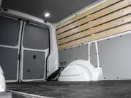 Volkswagen Bedrijfswagens Transporter 2.0 TDI L1H1 28 · Camera · Trekhaak · Apple/Android Car Play · Navigatie · Cruise Control · Vloerplaat · 16'' Inch · Garantie t/m 01-04-2028 of 100.000km