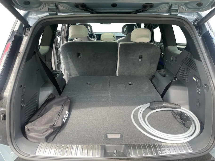Kia EV9 GT-Line AWD 99.8 kWh | Climate Control | Cruise Control | 7-Zits | Stoelverwarming | Panoramadak | Memory Stoelen | Stoelventilatie |