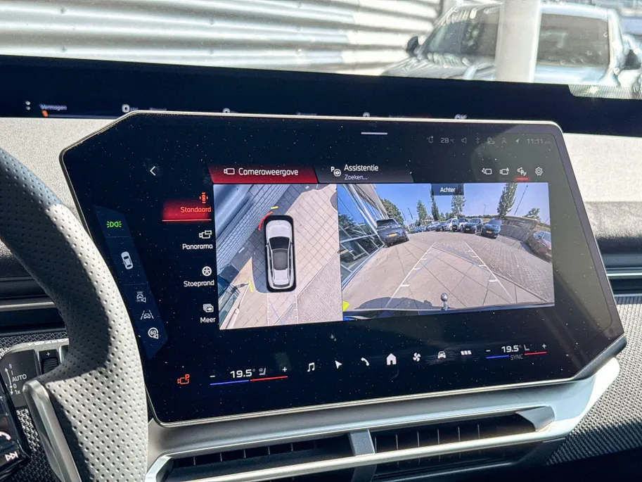 BMW iX3 40 eDrive 83 kWh