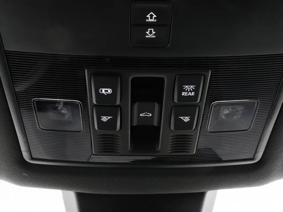 Škoda Karoq 1.5 TSI 150pk DSG ACT Sportline Business · Panoramadak · Camera · Cruise Control · Apple/Android Car Play · 18'' Inch ·