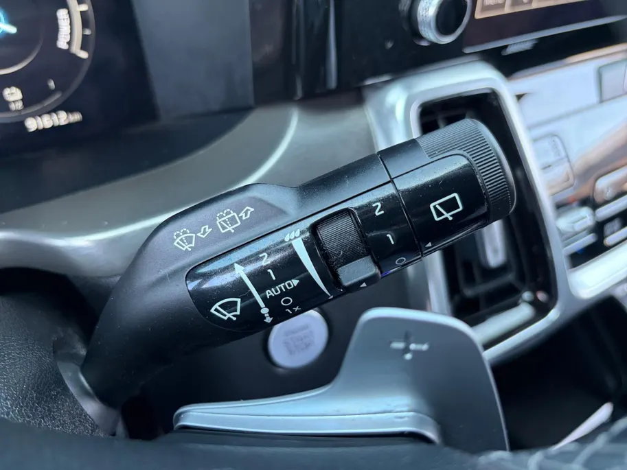 Kia Sorento 1.6 T-GDI Plug-in Hybrid 4WD ExecutiveLine *Navi+360Camera*Climate Control*Schuif/kanteldak*Stoelverwarming/ventilatie*Elekt. Trekhaak*Elekt. Achterklep*Vol opties! Zeer nette auto!