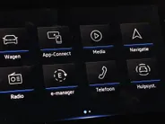 Volkswagen Tiguan 1.4 TSI eHybrid 245pk DSG Life Business · Camera · Inklap. Trekhaak · Stuur- & Stoelverwarming · Parkeerassistent · Apple/Android Car Play ·