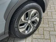 Hyundai Kona GDI 141pk HEV 2WD Aut. Fashion + Trekhaak / Navigatie + Camera / Climate en Cruisecontrol