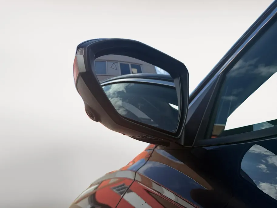 Hyundai Tucson 1.6 T-GDI HEV Premium Sky |Navigatie| Schuif-kanteldak| Lederen bekleding|Stoelverwarming/koeling| elektrisch verstelbare stoelen met geheugen|