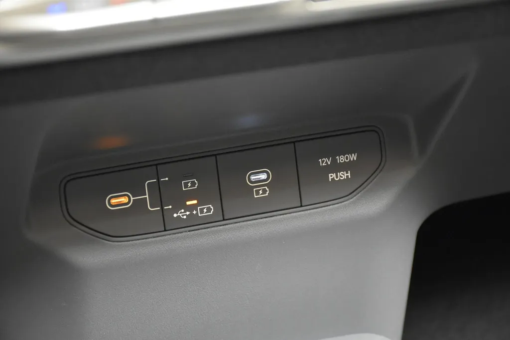 Kia EV3 81,4 kWh 204pk GT-PlusLine (in bestelling)