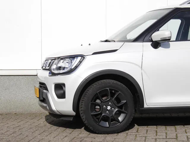 Suzuki Ignis 1.2 Smart Hybrid Style | Navi | Camera | Cruise | Clima
