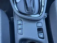 Toyota Yaris Cross 1.5 Hybrid 115 First Edition | CAMERA | CARPLAY | STOEL - STUUR - VOORRUITVERWARMING |