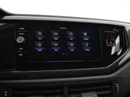 Volkswagen Taigo Life Edition 1.0 TSI 95 pk 5 versn. Hand · Achteruitrijcamera · Achteruitrijcamera · Allseason banden