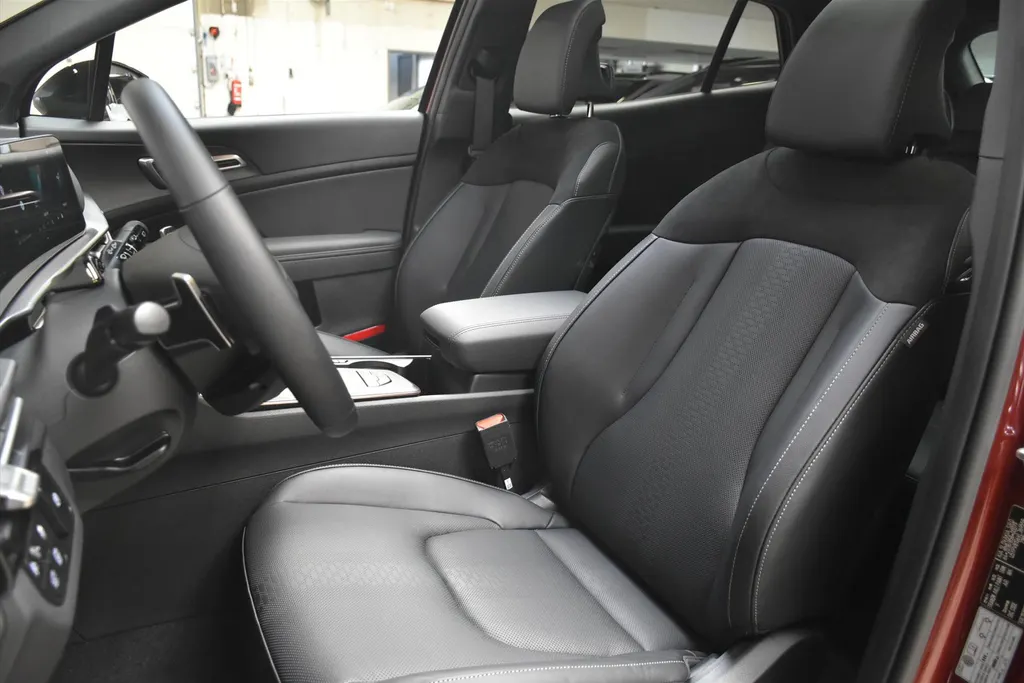 Kia Sportage 1.6 T-GDi 239pk Hybrid AT6 Black Edition Advanced