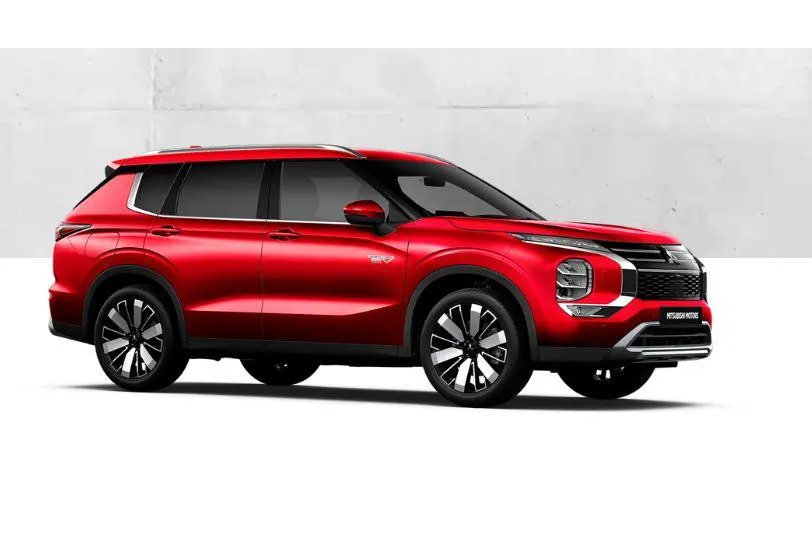 Mitsubishi Outlander 2.4 PHEV Instyle € 5.000 euro korting eigen voorraad| 8 jaar garantie| Snel leverbaar | Totaalprijs op is op.m25