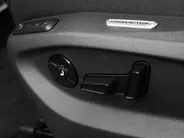 Volkswagen Tiguan R-Line Edition 1.5 eHybrid 204 PK 6 versn. DSG · Black Style Pakket · Panoramaschuif-kanteldak · Comfort Pakket Plus · Interieur Style Pakket · Prijs is inclusief inruilpremie ·