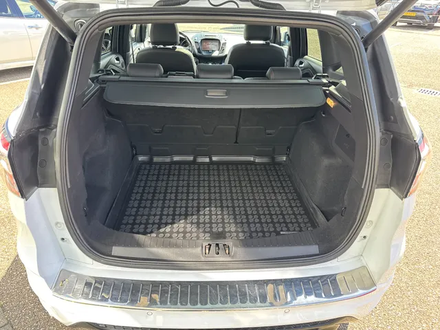 Ford Kuga 1.5 EcoBoost ST Line Trekhaak 13p 2.000kg max
