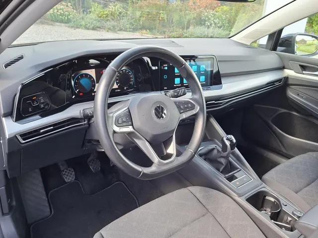 Volkswagen Golf Variant 1.0 TSI Life NL-auto | rijklaarprijs !!