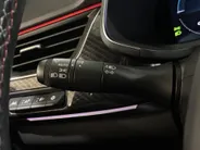 Renault Arkana 145PK E-Tech Hybrid R.S. Line Automaat | 9,3' Navi | Camera | Climate Control | Adaptive Cruise Control | Stoel + Stuurwiel verwarming | Apple CarPlay/Android Auto | Parkeersensoren | Lichtmetalen Velgen |