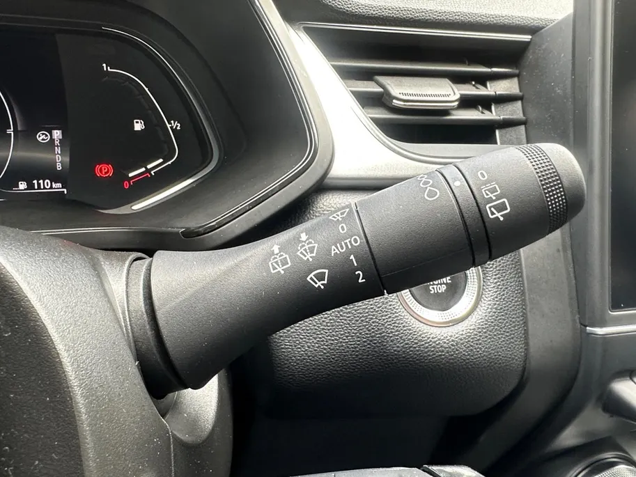 Renault Captur 1.6 E-Tech Hybrid 145 Intens | Automaat | Apple Carplay & Android Auto | Camera | Parkeersensoren | LMV | Cruise & Climate Control | 12 Maanden BOVAG Garantie
