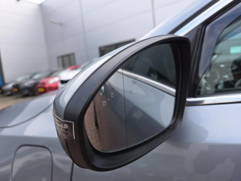Kia Ceed Sportswagon 1.6I PHEV ExecutiveLine | Automaat | Dealer onderhouden | Panorama dak | Stoelverwarming en Ventilatie | Dodehoek Detectie | Leder | Carplay | Camera | Cruise Control Adaptief |