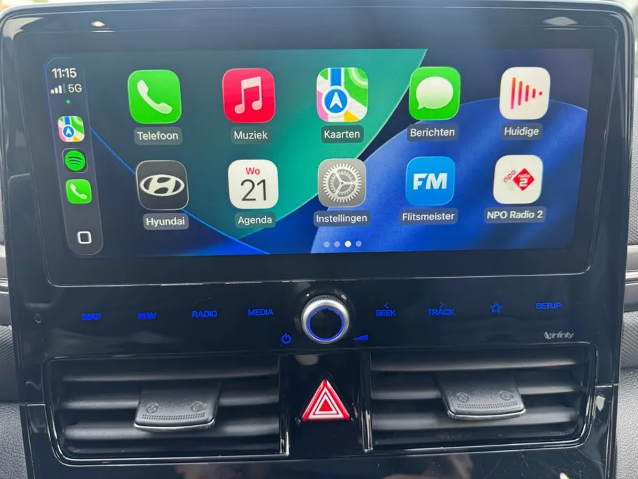 Hyundai IONIQ 1.6 GDi Premium +