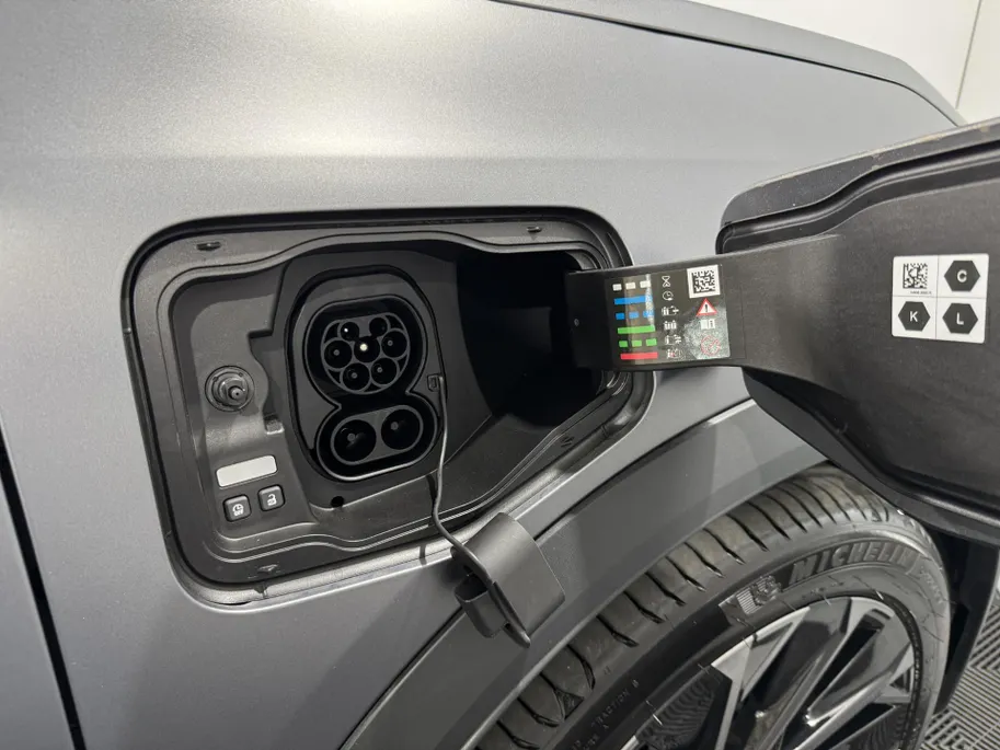 Renault Scénic E-Tech EV87 long range Esprit Alpine Automaat | DEMO - 17% Bijtelling | 360 Camera | Digital Cockpit | Elektrische Achterklep | Adaptive Cruise Control | Apple CarPlay/Android Auto |