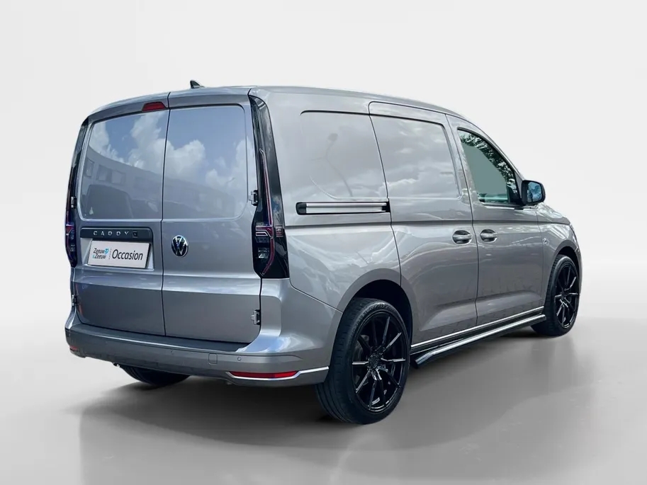 Volkswagen Caddy Cargo 2.0 TDI Style L1H1 122 pk Automaat | LM Velgen zwart | Sidebars | Lederen bekleding | Stoelverwarming | Laadruimtebescherming