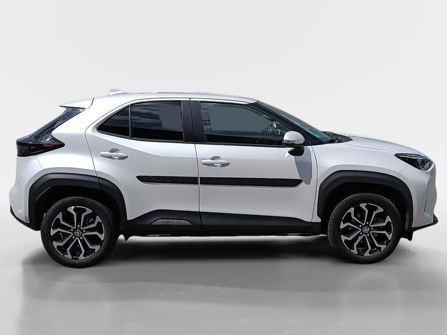 Toyota Yaris Cross 1.5 Hybrid First Edition | Trekhaak | Apple Carplay/Android Auto | Auto emergency stop | Climate control | Adaptive cruise control
