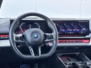 BMW i5 Touring eDrive40