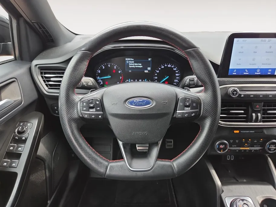 Ford Focus 1.0 EcoBoost ST-Line X Business | Automaat | Carplay | camera | Zeer nette auto | Full LED | Trekhaak | Technology Pack | Winter Pack | 12 Maanden Bovag Garantie |