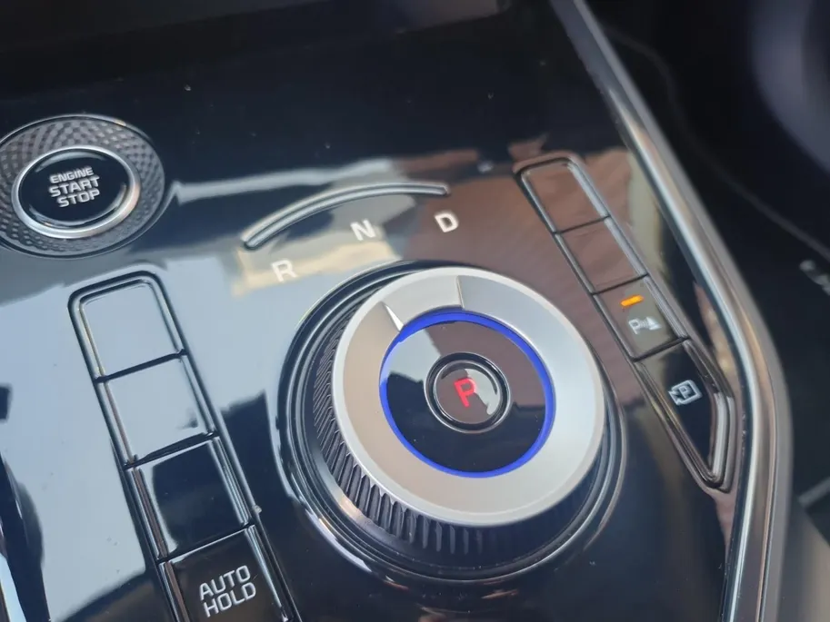 Kia Niro 1.6 GDi Hybrid DynamicLine | Navigatie | Camera | Adaptieve cruise control | Apple Carplay / Android Auto | Parkeersensoren voor en achter | Verbruik 1 op 20!