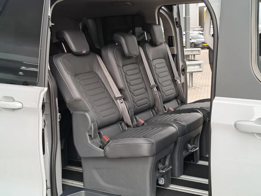 Ford Tourneo Custom Titanium X PHEV L1H1 INCL BPM - DAK AIRCO - GREY MATTER - TREKHAAK