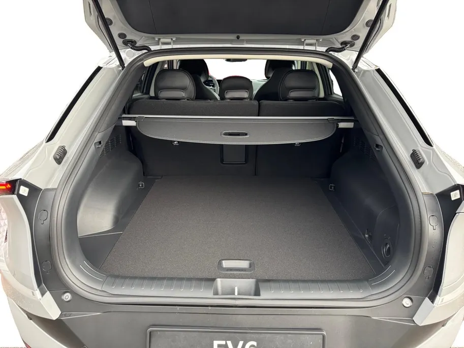 Kia EV6 Light Edition 63 kWh | Enkele kleuren op voorraad bel voor info | € 4000,- Inruilpremie | 428km Actieradius