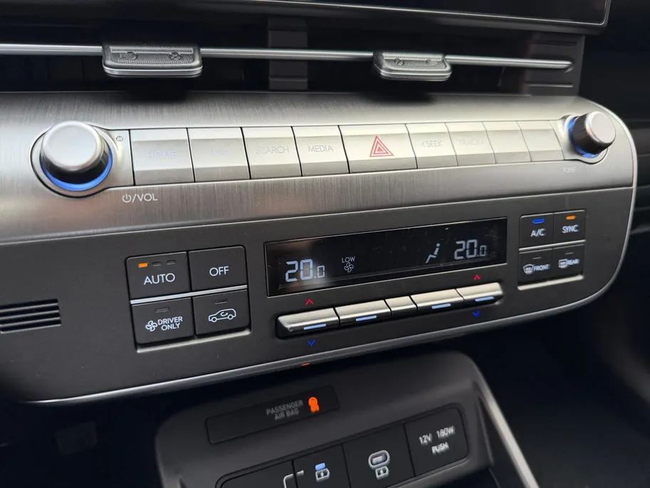 Hyundai Kona Electric Pure Edition 64.8 kWh | Z&Z Topdeal! | Van € 37.290, nu voor € 35.790,- |
