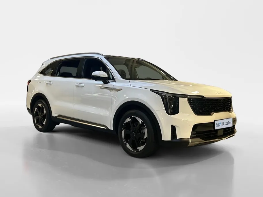 Kia Sorento 1.6 T-GDi Plug-in Hybrid 4WD ExecutiveLine 7p Apple Carplay / Android Auto | Navigatiesysteem | Elektrisch Verstelbare Voorstoelen | Bestuurdersstoel Met Geheugen | Stoelkoeling + Stoelverwarming | Stuurverwarming | Elektrisch Bedienbare Achterklep | Elek