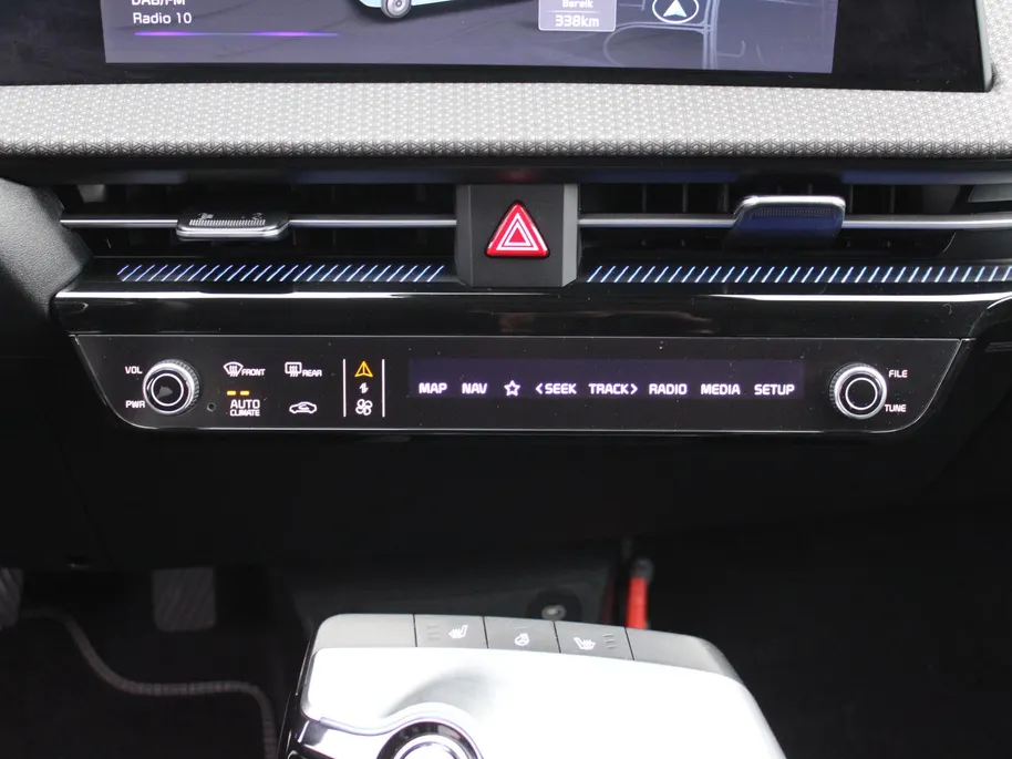 Kia EV6 Edition Advanced 77.4 kWh | Navi | Airco | 20' LM | Camera | Elektrische klep | BTW auto | 17% bijtelling |