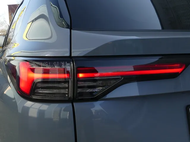 Mitsubishi Outlander 2.4 PHEV Instyle ( meerder kleuren leverbaar )