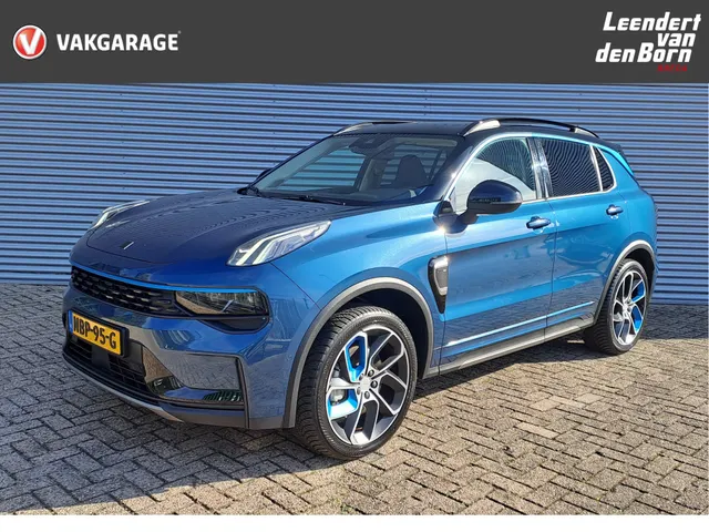 Lynk & Co 01