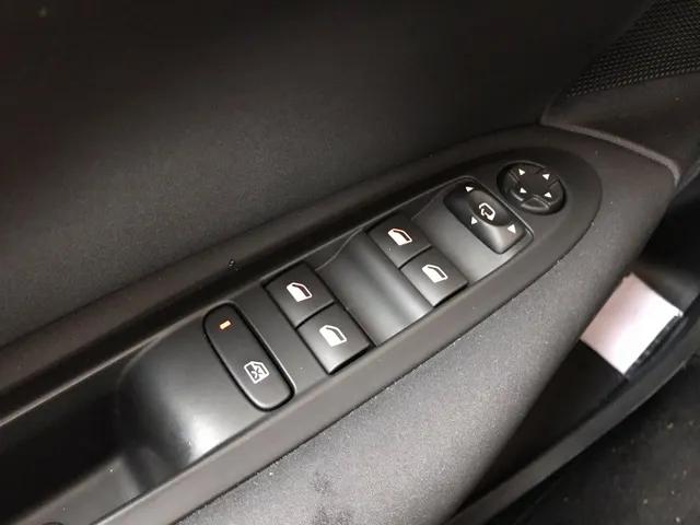 Citroën C4 PureTech 130pk Feel Edition