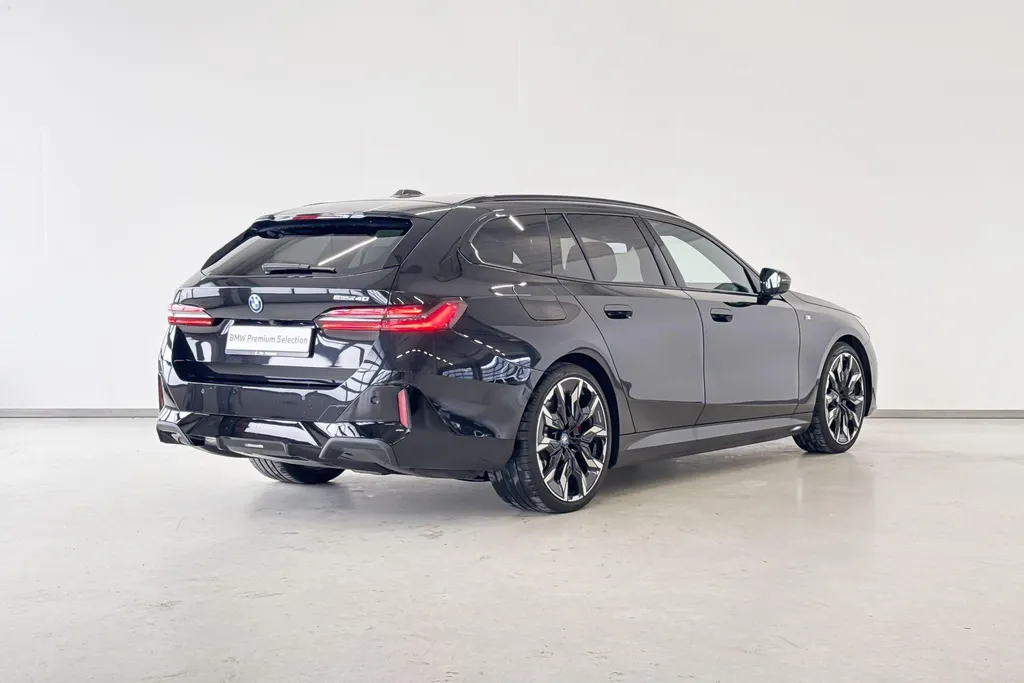 BMW i5 Touring eDrive40 Innovation Pack M Sportpakket Pro