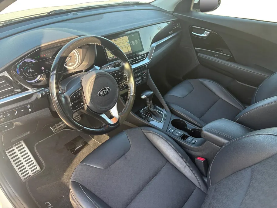 Kia Niro 1.6 GDi Hybrid DynamicPlusLine | Navi | Stoel- stuurverwarming | Climate control