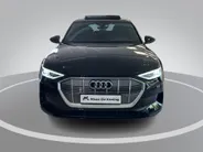 Audi e-tron 55 quattro S Line 300kW/408PK 95 kWh · Panoramadak · Camera + Parkeersensoren · Drive select