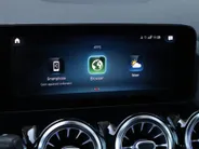 Mercedes-Benz GLA 250 e AMG Line l Stoelverwarming l Achteruitrij camera l Ambiente lichtpakket