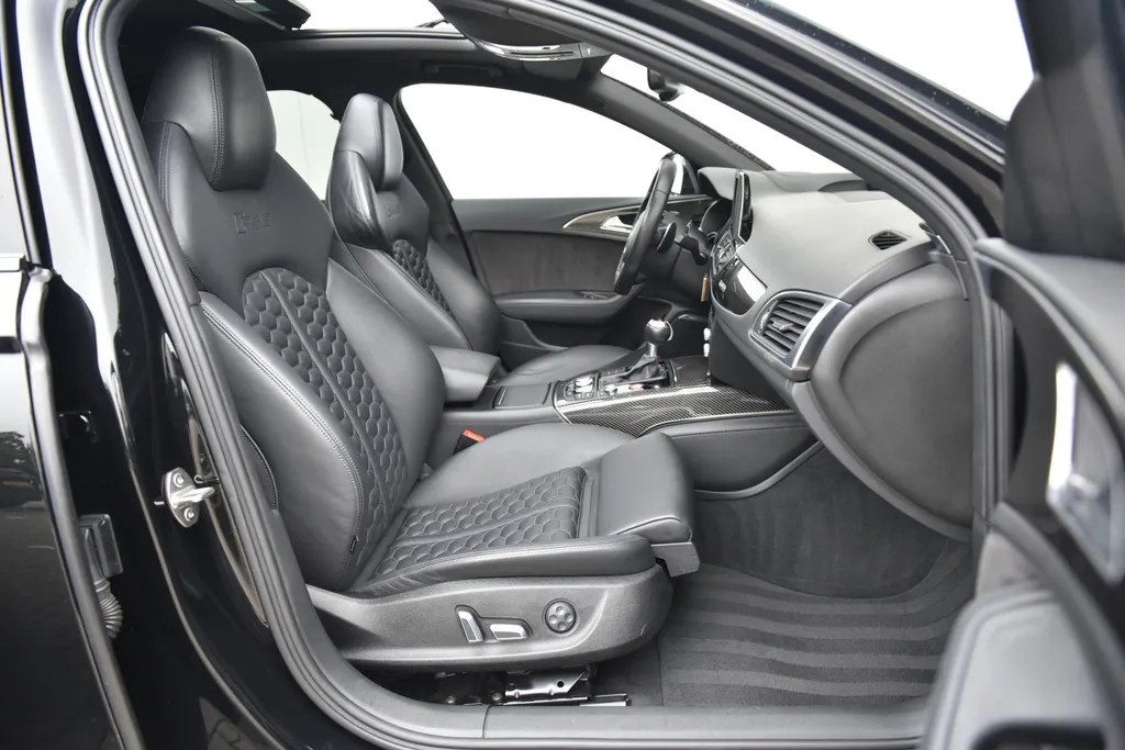 Audi RS6 Avant 4.0 TFSI Quattro Performance Pro Line Plus