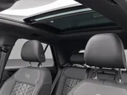 Volkswagen T-Roc 1.5TSI/150PK R-Line Black Style · Panoramadak · Apple/Android Car Play · Camera + Parkeersensoren · Garantie t/m 01-08-2027