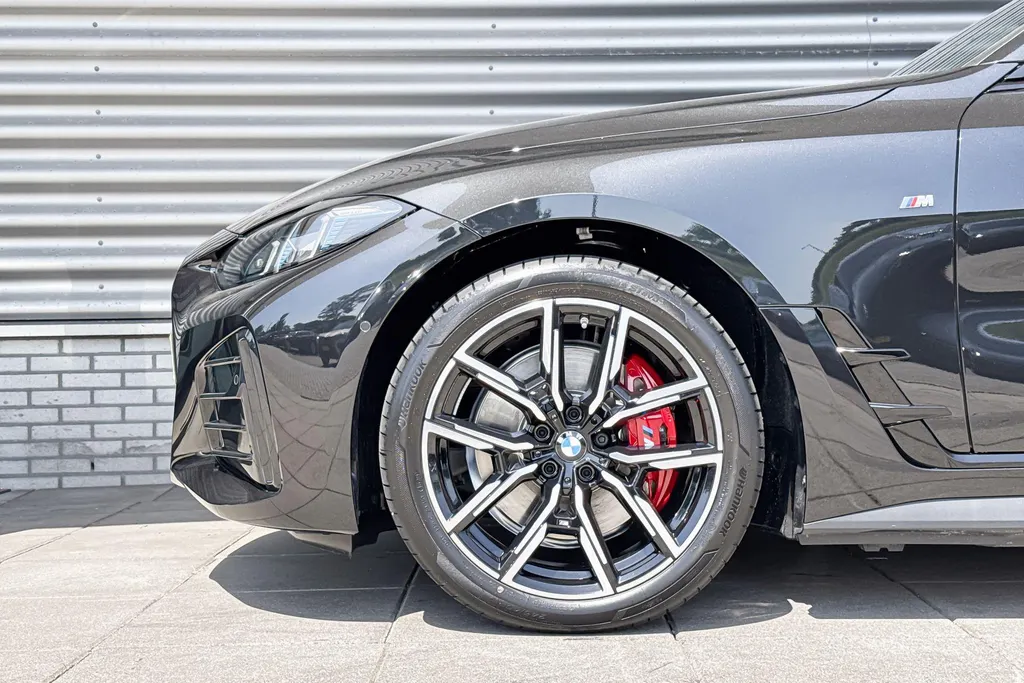 BMW i4 eDrive35 M Sport Edition 70 kWh