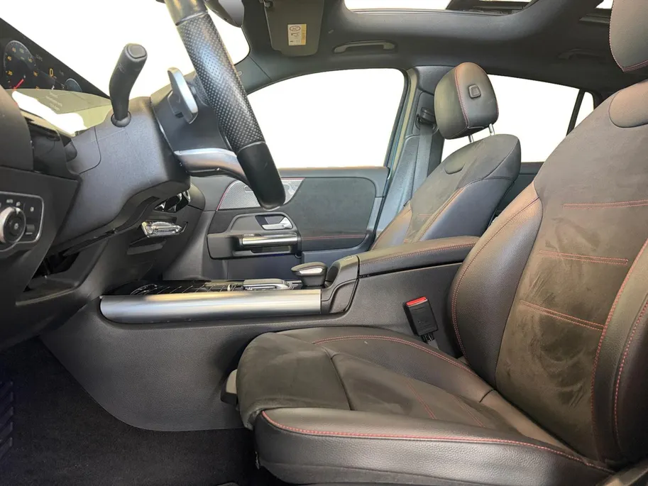 Mercedes-Benz GLA 250e | BUSINESS SOLUTION | AMG | PLUS PAKKET | TREKHAAK | NL-AUTO |