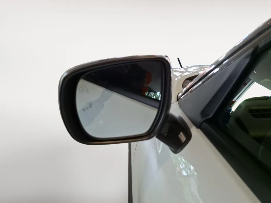 Suzuki e Vitara Style 61 kWh | €2.000.- inruil premie | Direct leverbaar | Hoge instap | Panorama dak | 360 camera | 10 jaar garantie!