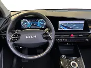 Kia Niro 1.6 GDi PHEV DynamicPlusLine | Apple Carplay / Android Auto | Navigatiesysteem | Stoel  + Stuurverwarming | Elektrisch Schuif / Kanteldak | Licht + Regensensor | Parkeersensoren Voor + Achter | ParkeerCamera  Achter | Elektrisch Bedienbare Achterklep | 18