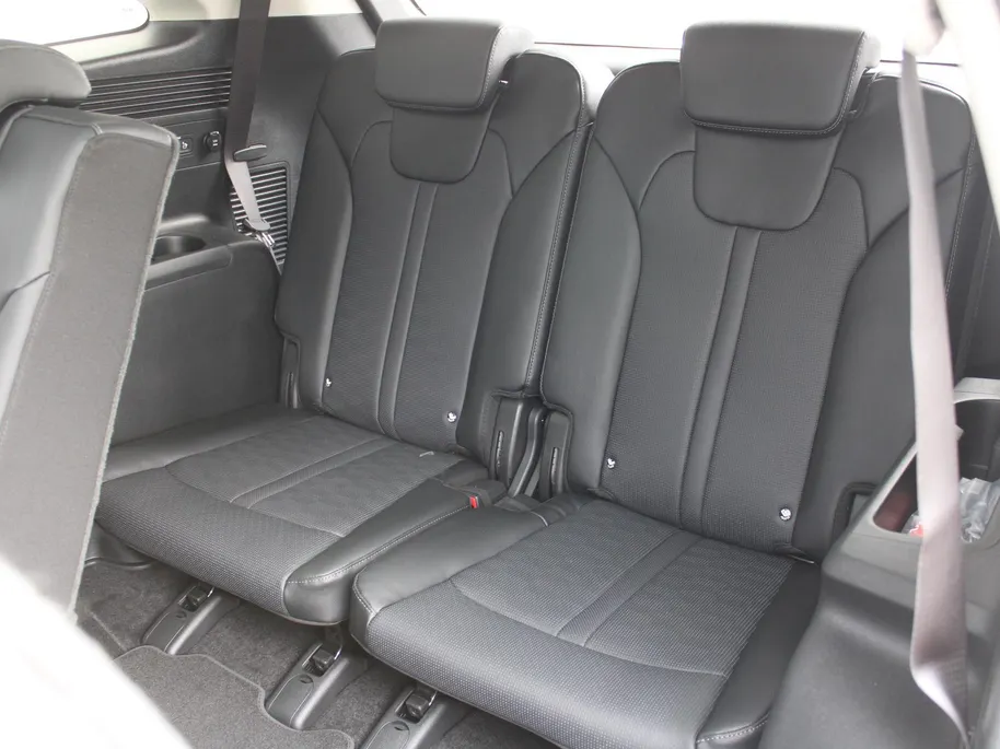 Kia Sorento 1.6 T-GDi Plug-in Hybrid 4WD DynamicPlusLine 7p | Automaat | Nieuw | Direct leverbaar |