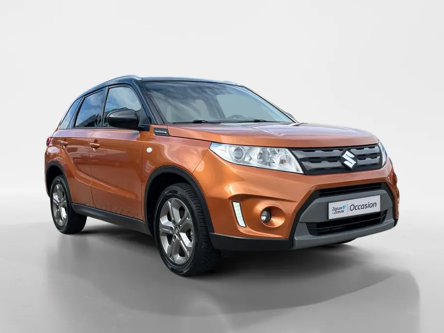 Suzuki Vitara 1.6 Exclusive | Cruise Control | Climate Control | Parkeer Camera | Apple/Android Carplay | Stoelverwarming | Navigatie |