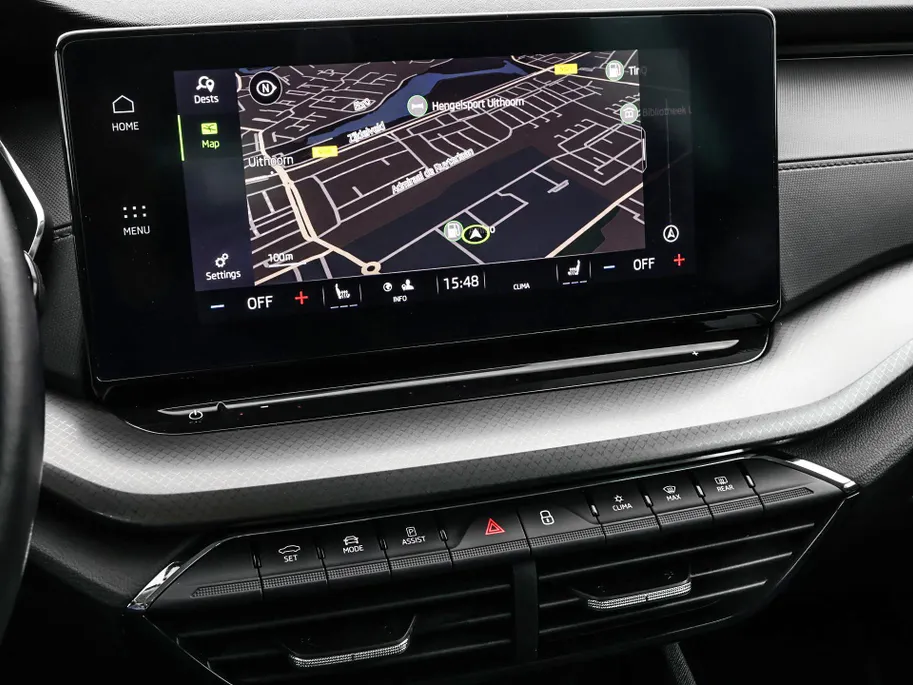 Škoda Octavia Combi 1.4 TSI iV PHEV 204pk DSG Business Edition · Stuur- & Stoelverwarming · Apple/Android Car Play · Cruise Control · Elek. Achterklep · Draadloze Telefoonlader ·